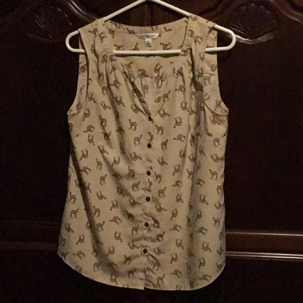 Croft & Barrow tan button up camel tank. Medium